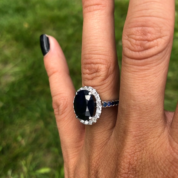 SOLD (IDNID) White Gold Sapphire Diamond Halo Ring - Picture 2 of 12